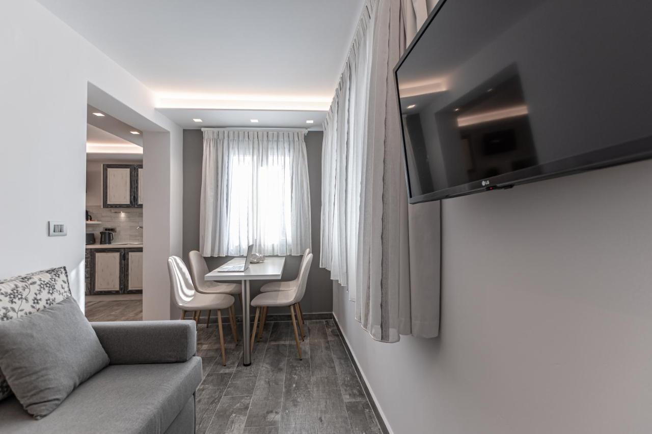 Mariet Naxos Spa & Suites Naxos City Экстерьер фото