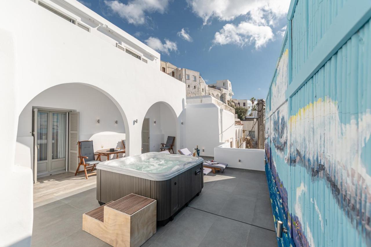 Mariet Naxos Spa & Suites Naxos City Экстерьер фото